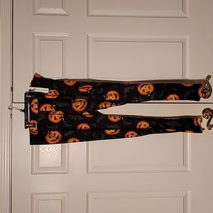 Runway Ready halloween pumpkin leggings size XL